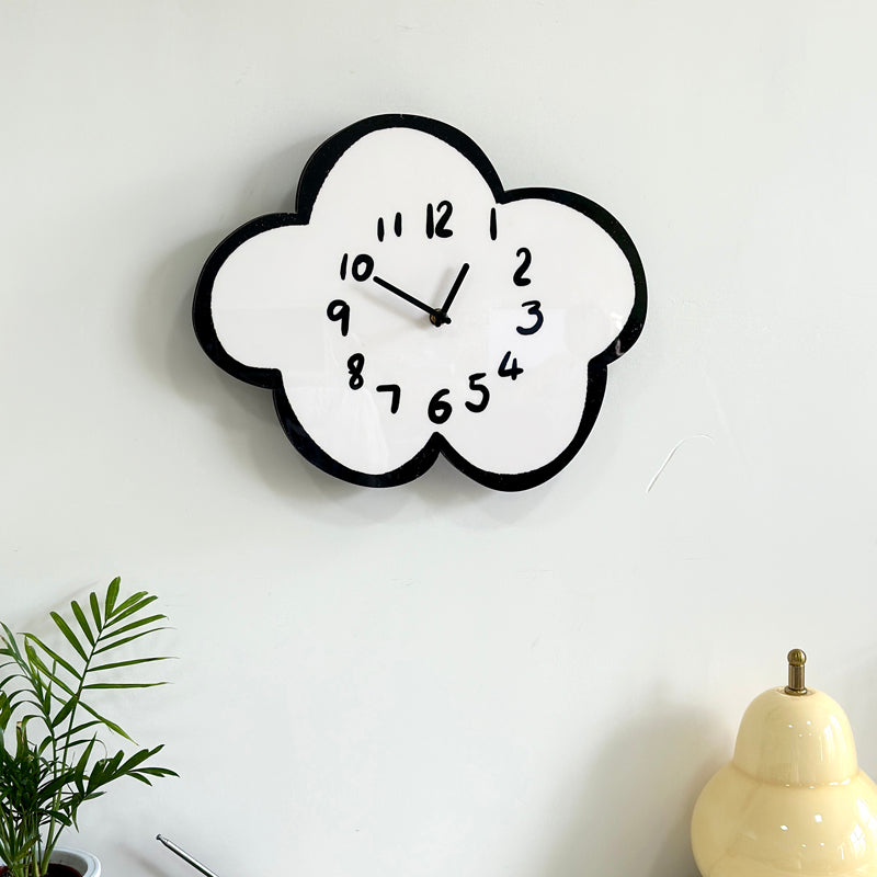 Horloge Murale SilencieuseDesign Nuage Enfant Moderne