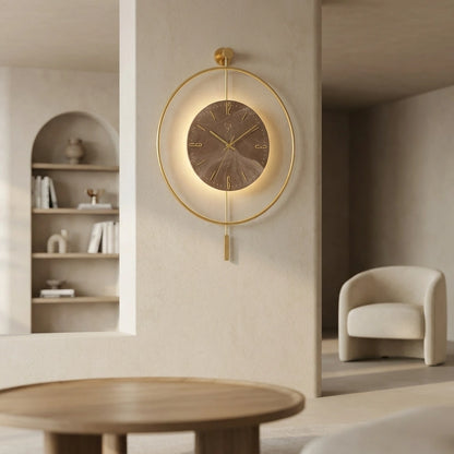 Grande horloge murale moderne LED mise en situation salon