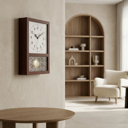 Horloge bois style retro japonais - vue avec horloge murale salon