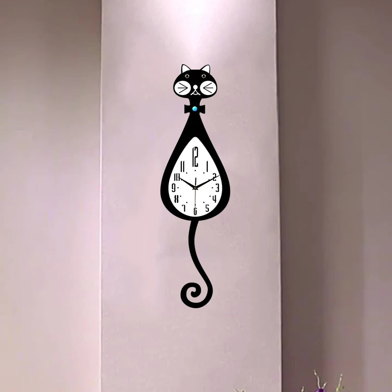 Horloge Chat  Queue Animée Silencieuse Design Intéressant