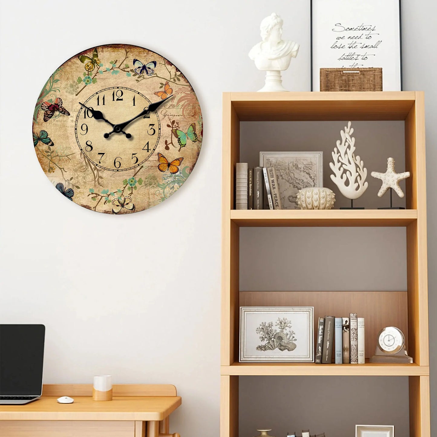 Horloge Murale Rétro en Bois  Fleurs et Papillons Colorés