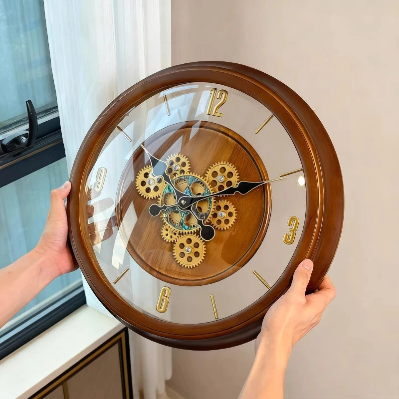 Horloge murale en bois de luxe avec engrenages photo produit