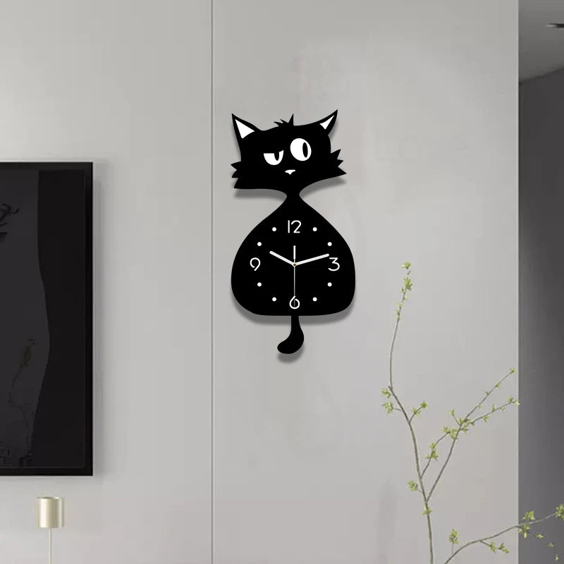 Horloge Chat Silencieuse avec Queue Mobile et Design Amusant