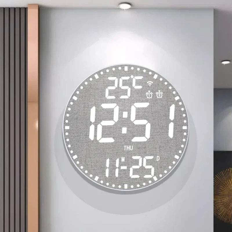 Horloge Murale Digitale  LED Colorée avec Double Alarme Moderne