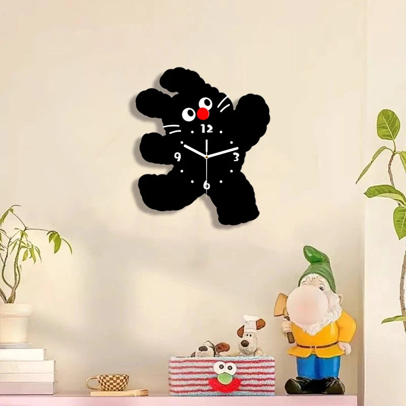 Horloge enfant petit lapin noir - detail cadran et aiguilles