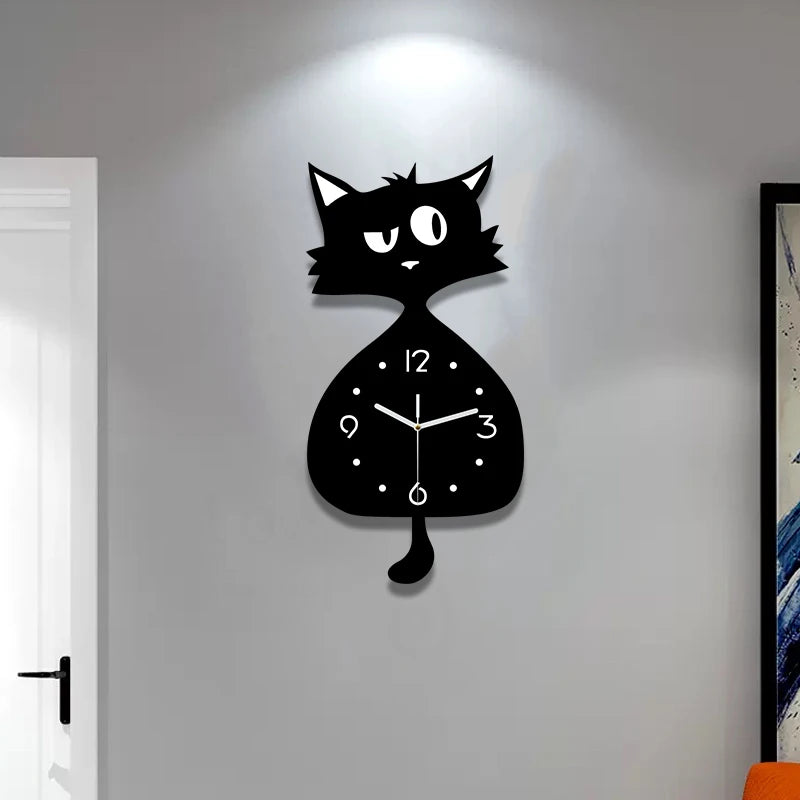 Horloge Chat Silencieuse avec Queue Mobile et Design Amusant