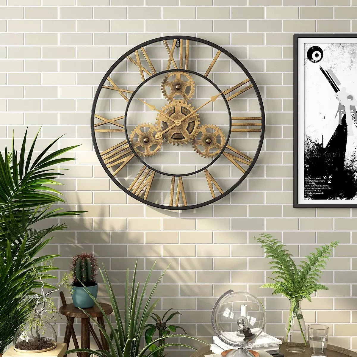 Horloge murale antique avec engrenages mise en situation