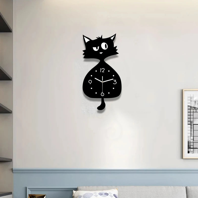 Horloge Chat Silencieuse avec Queue Mobile et Design Amusant