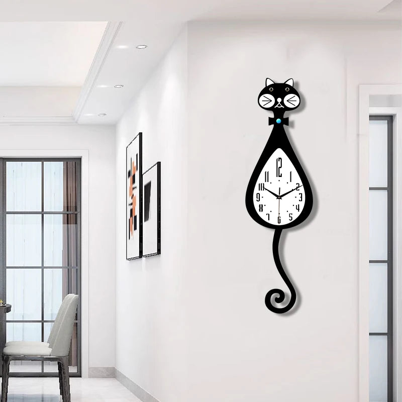 Horloge Chat  Queue Animée Silencieuse Design Intéressant