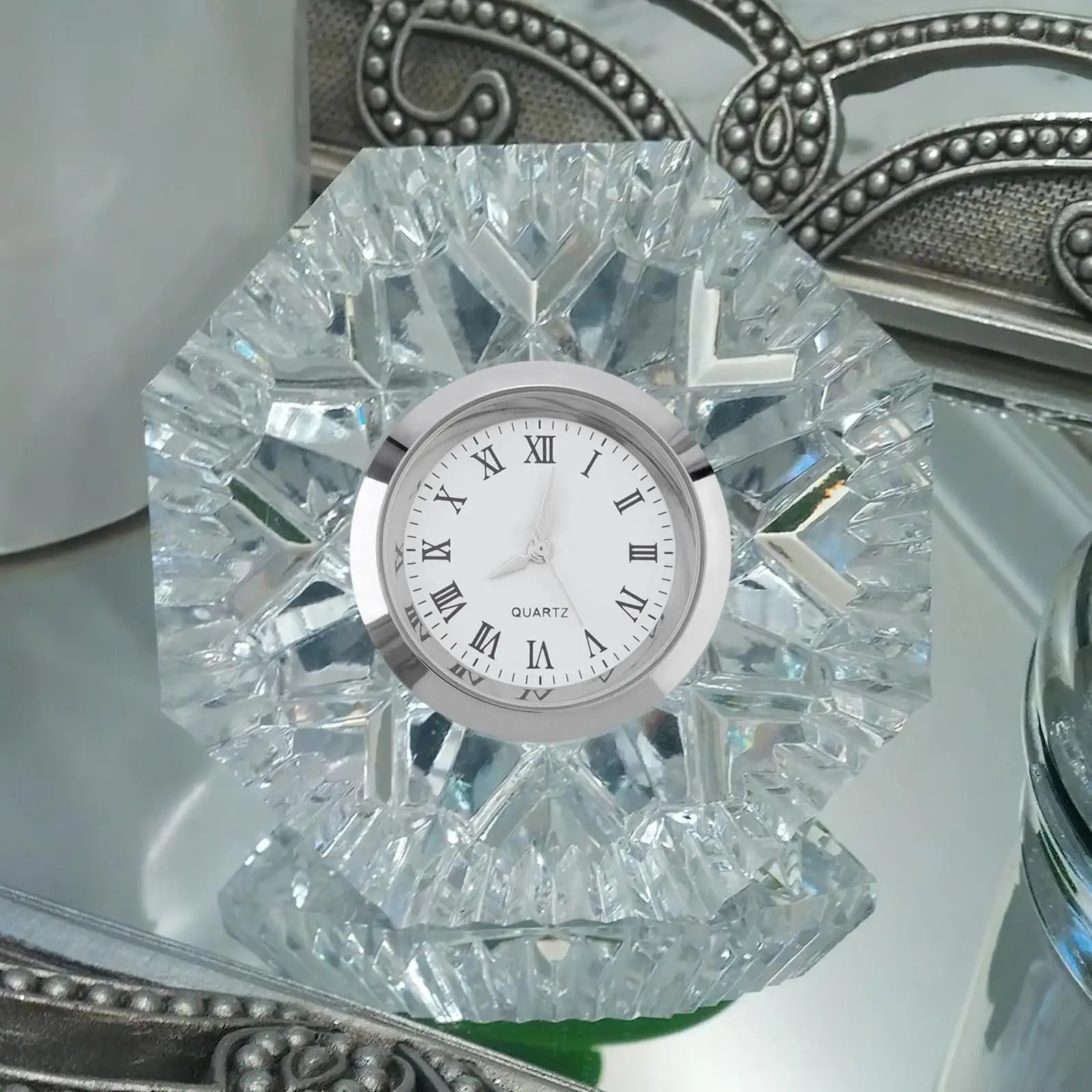Horloge À Chiffres RomainsMouvement Quartz Argenté 37 mm